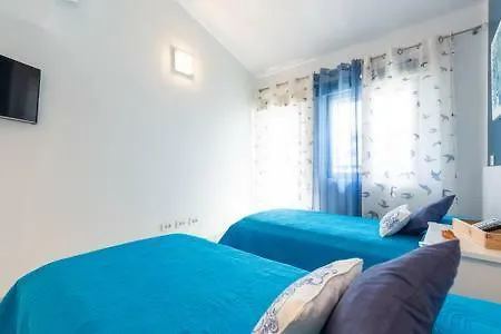 Lidia & Paco Two Bedrooms Beachfront Casa vacanze *